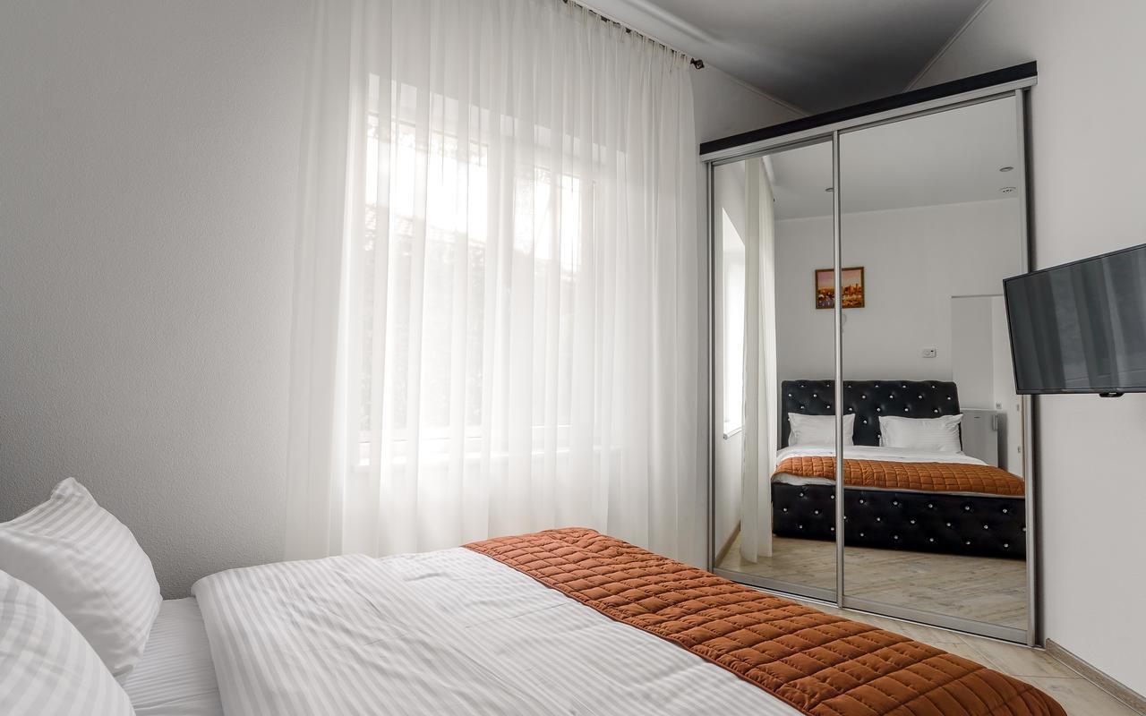 Hotel Sorrento Odessa Buitenkant foto