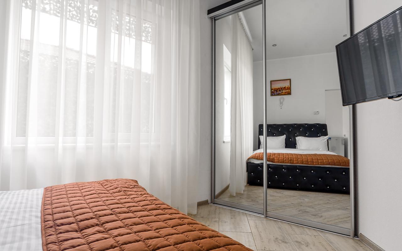 Hotel Sorrento Odessa Buitenkant foto